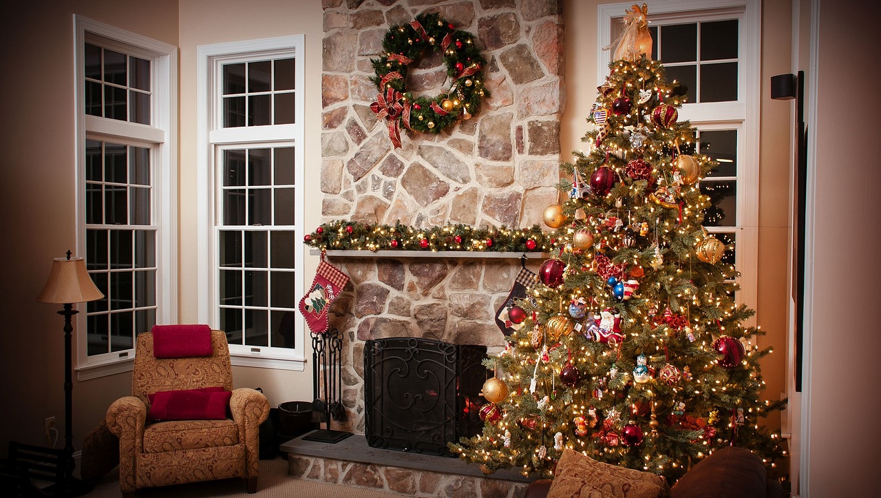 20-12-22 Christmas Tree 20-12-22 Christmas Tree